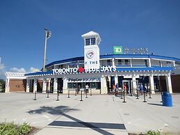 The J Hotel & Suites