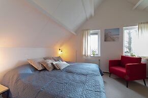 Spacious Holiday Home With Sauna Near Beach