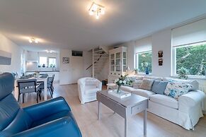 Spacious Holiday Home With Sauna Near Beach