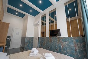 H.R. BOUTIQUE PORTO NAPOLI CENTRO