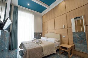 H.R. BOUTIQUE PORTO NAPOLI CENTRO