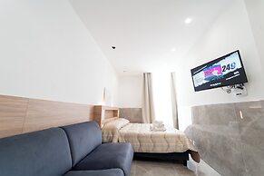 H.R. BOUTIQUE PORTO NAPOLI CENTRO