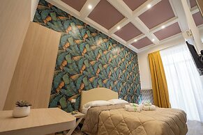 H.R. BOUTIQUE PORTO NAPOLI CENTRO