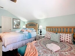 Under The Sea Vacation Pool Spa Home