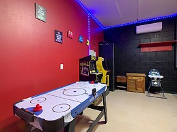 Under The Sea Vacation Pool Spa Home