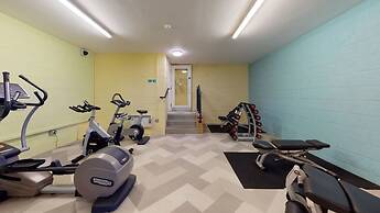 Student Only iQ Leeds