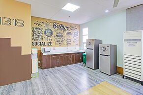 OYO 1144 1318 Residences