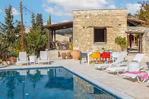 Casale Xenia in Filousa