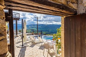 Casale Xenia in Filousa