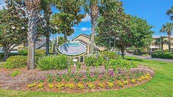 Sleeps 8 w/ Resort Pools, Tennis, Golf & Beach Access + Attraction Tic