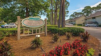 Sleeps 8 w/ Resort Pools, Tennis, Golf & Beach Access + Attraction Tic