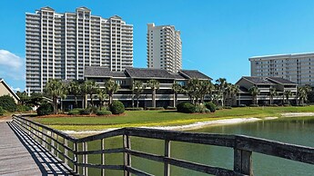 Sleeps 8 w/ Resort Pools, Tennis, Golf & Beach Access + Attraction Tic