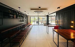 Box 150 - LikeHome Hospedagens