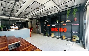 Box 150 - LikeHome Hospedagens