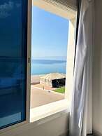 Hayat Haql Hotel and Marina