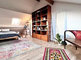 Spacious Family Apartment Midi