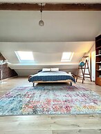 Spacious Family Apartment Midi