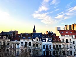 Spacious Family Apartment Midi