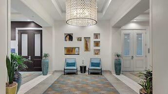 Palms Resort 2813: 2br, Pools, Courts, Gulf Views & Minutes to Beach!