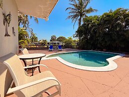 Waterfront Florida Vibes and Views - King Bed