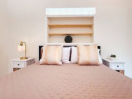 Waterfront Florida Vibes and Views - King Bed