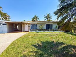 Waterfront Florida Vibes and Views - King Bed