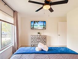 Waterfront Florida Vibes and Views - King Bed