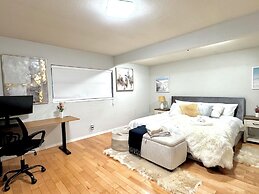 Sunnyvale 3B2b Super Big House