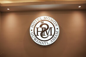 Hotel Momon