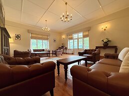 Watawala Tea Plantation Bungalow
