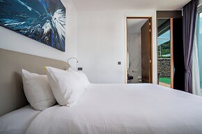 Sky - 4BR Private Villa in Phuket