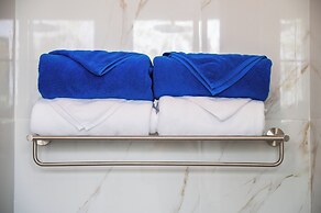 Sky - 4BR Private Villa in Phuket