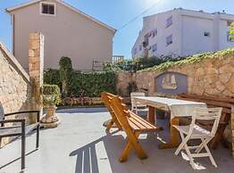 Modern Apartments in Zadar With Private Terrace