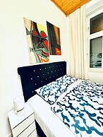5BR Apartment Near Kaufpark Alterlaa