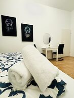 5BR Apartment Near Kaufpark Alterlaa