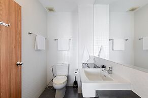 Studio in Chic Condo in Karon A510