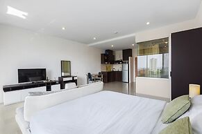 Studio in Chic Condo in Karon A510