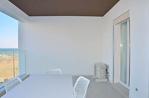 Colourful Suite With Terrace Overlooking the sea