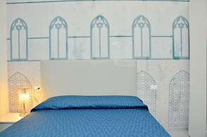 Charming Apartment With Terrace by the sea