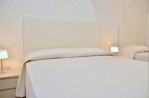 Chic Seaview Apartment With Private Terrace