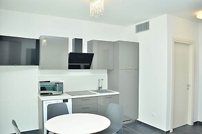 Intimate Seaside Studio Perfect for Relaxing