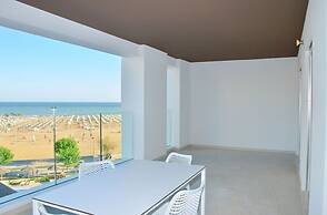 Modern Flat With Amazing View on the Beach