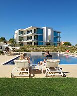 Monte Rei 3 bed Penthouse Apt