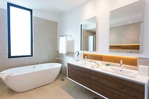 Monte Rei 3 bed Penthouse Apt