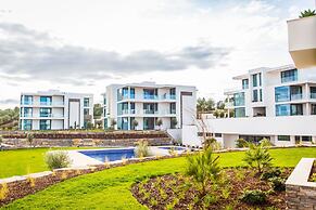 Monte Rei 3 bed Penthouse Apt