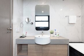 Luxury City View Condotel - Zenity Capitaland