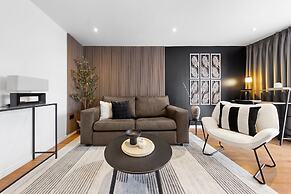 London Grove Apartments