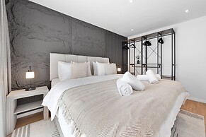 London Grove Apartments