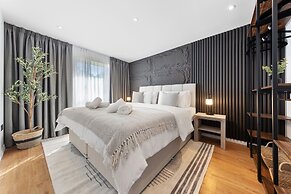 London Grove Apartments