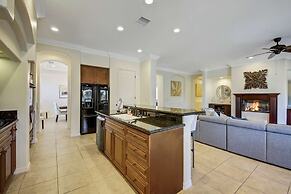 Elegant Desert Oasis Near Coachella Palm Springs